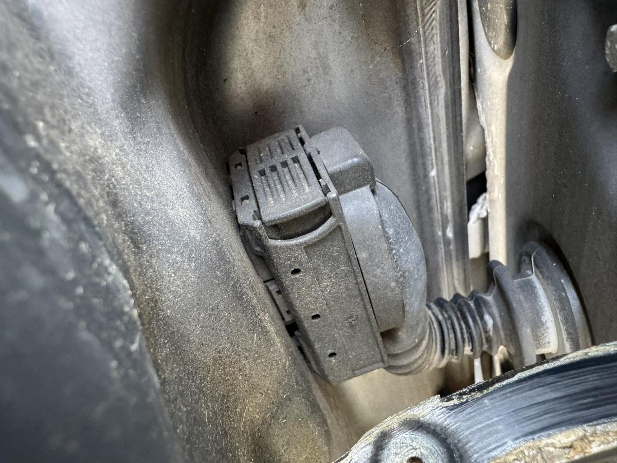 Opel Astra H original T&uuml;r vorn links Z163 Lichtsilber Stecker Kabelbaum eckig Rohbau Bj.2006